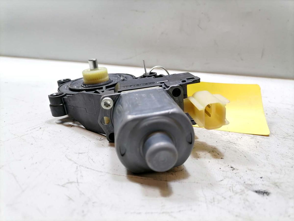 Ford Fiesta JA8 original Fensterhebermotor vorn rechts Bj.2010